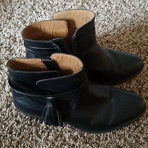 Short black Sofft brand booties barley worn